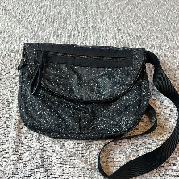 LULULEMON Festival Bag II 5L Mineralize Multi Crossbody Purse Handbag HTF RARE - Picture 5 of 16